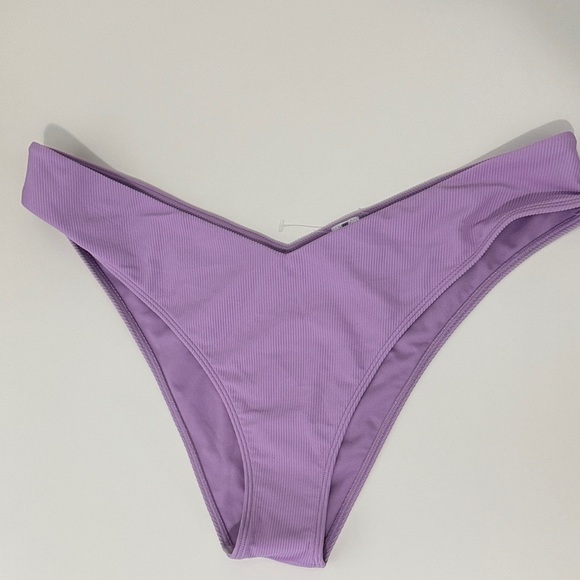 Abercrombie & Fitch Purple Ribbed High-Cut V Bikini Bottom - Size XL - Picture 1 of 3